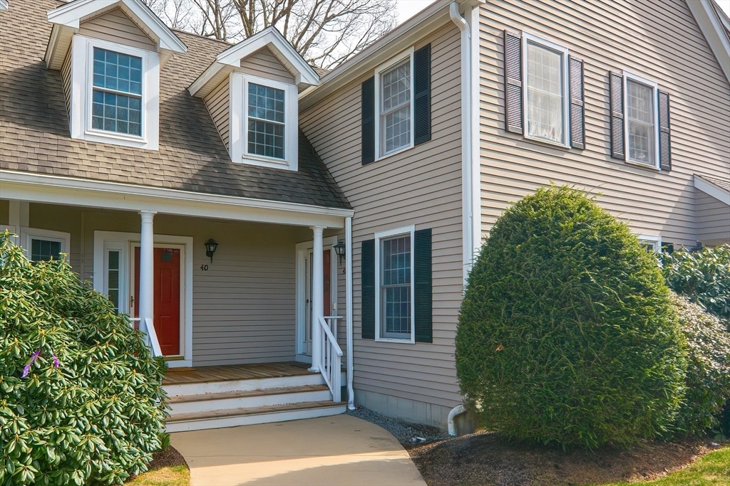 Property Photo:  41 Bellwood Cir 41  MA 02019 