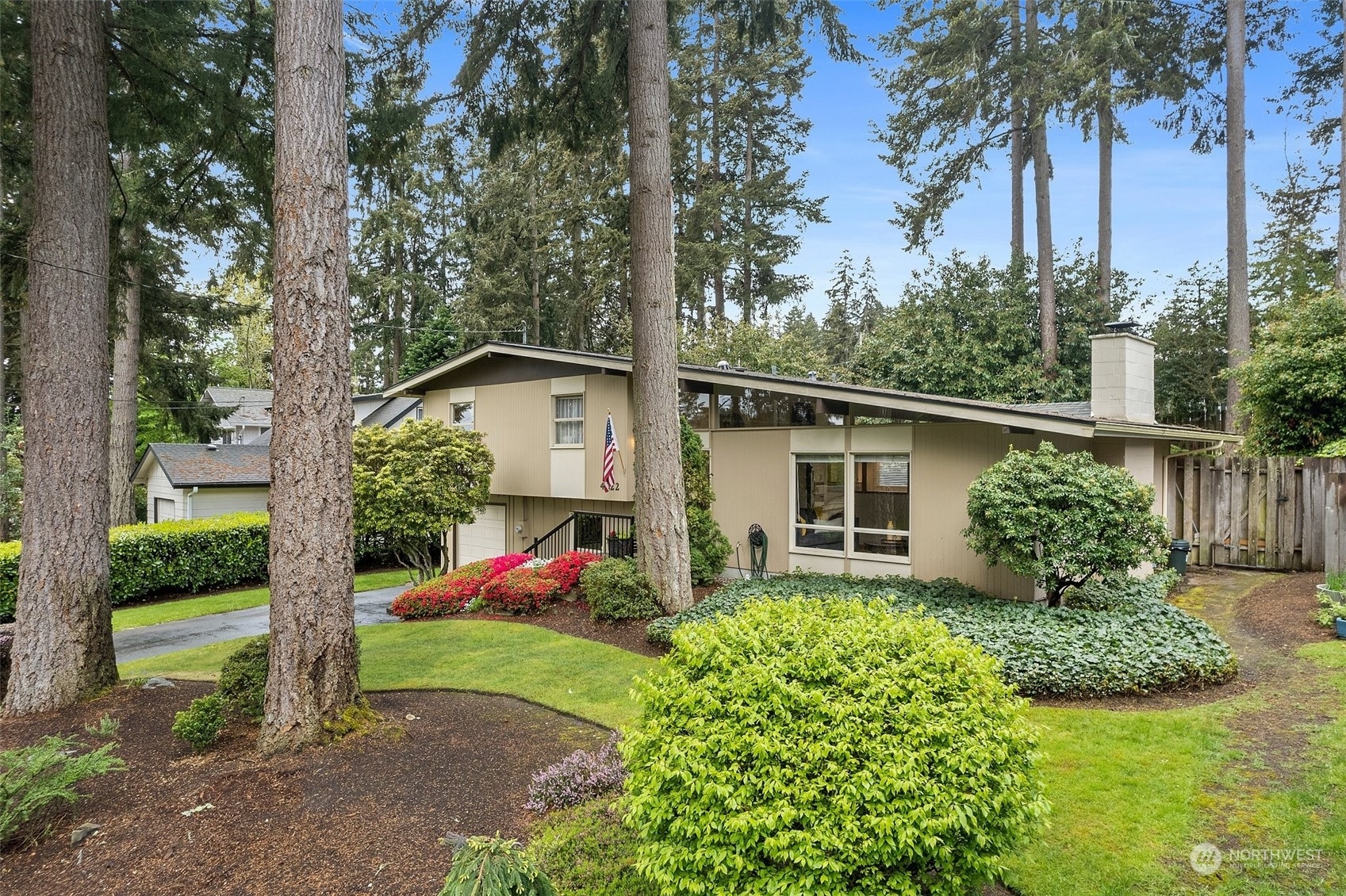 Property Photo:  4222 Shoshone Street W  WA 98466 