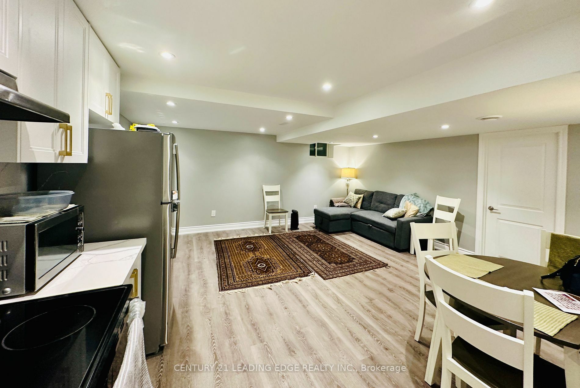 Property Photo:  43 William Nador St  ON N2R 0S3 