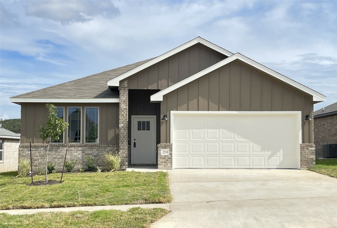 Property Photo:  219 Wind Ridge Drive  TX 76522 