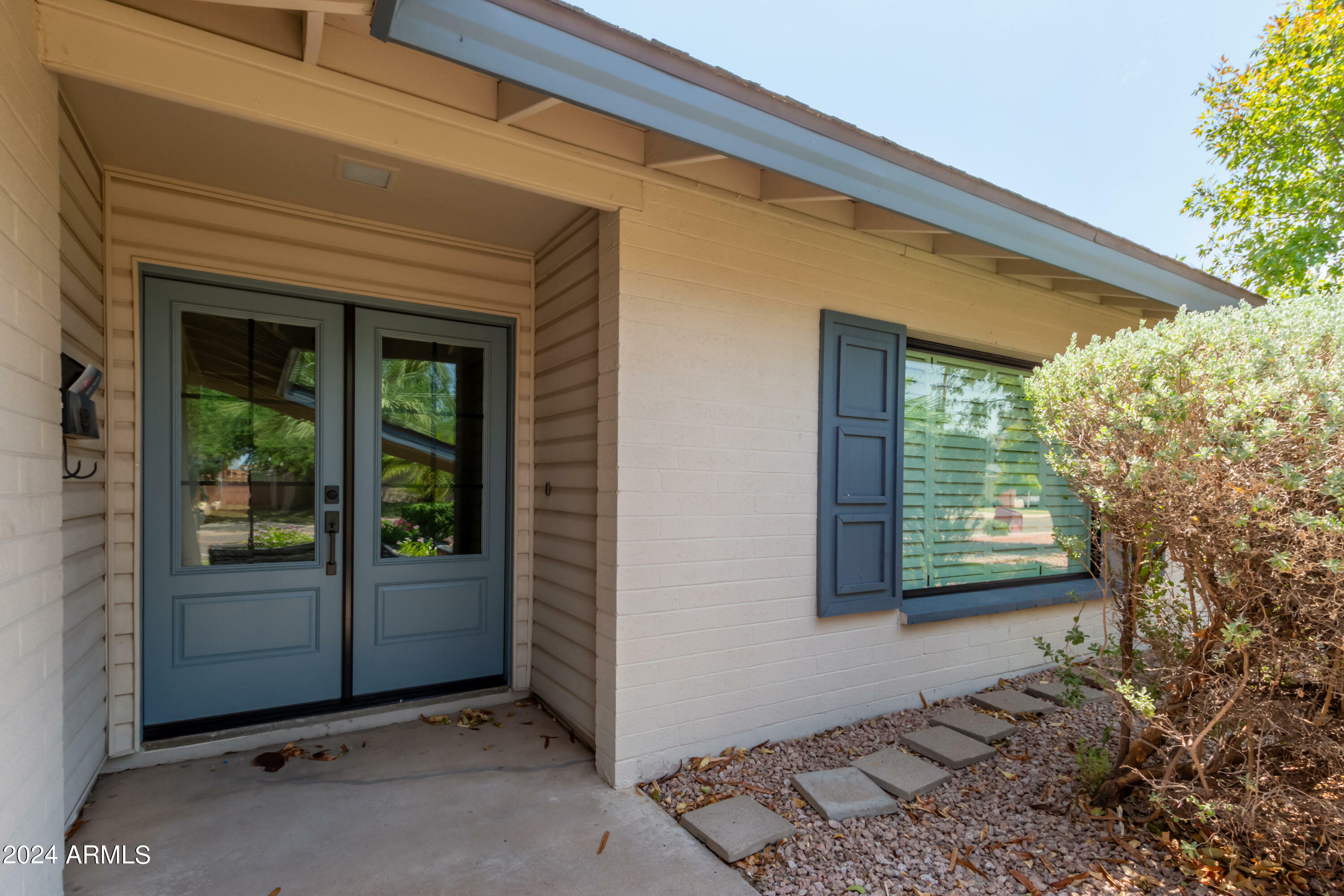 Property Photo:  4007 N 86th Street  AZ 85251 