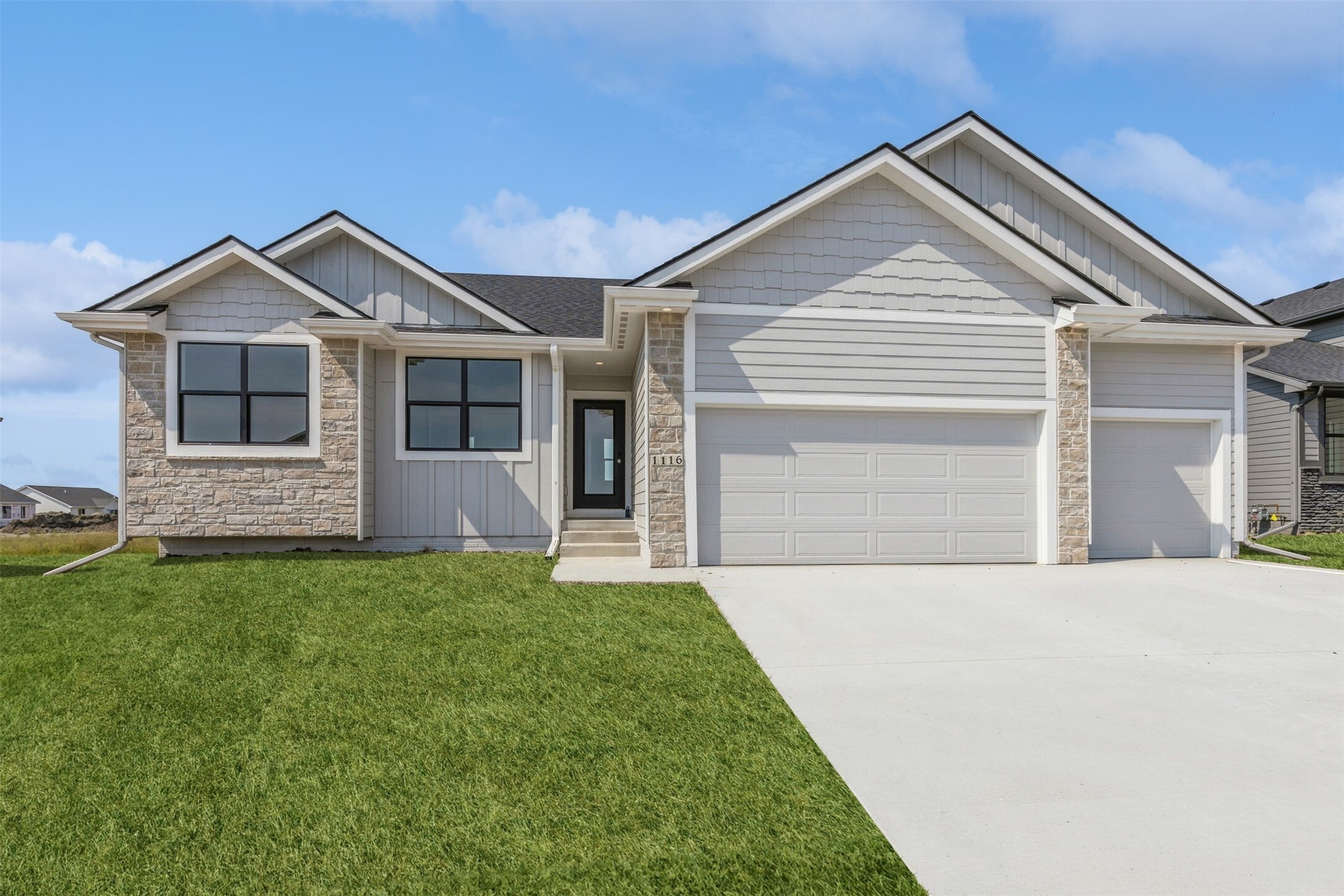 1116 Deer Ridge Drive NW  Bondurant IA 50035 photo
