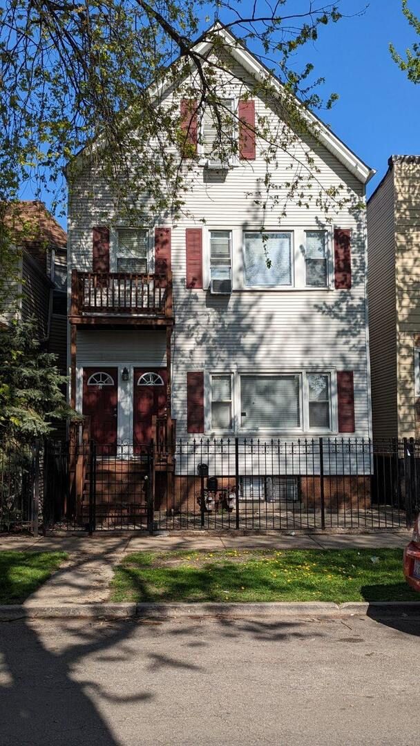 1933 N Keeler Avenue 2  Chicago IL 60639 photo