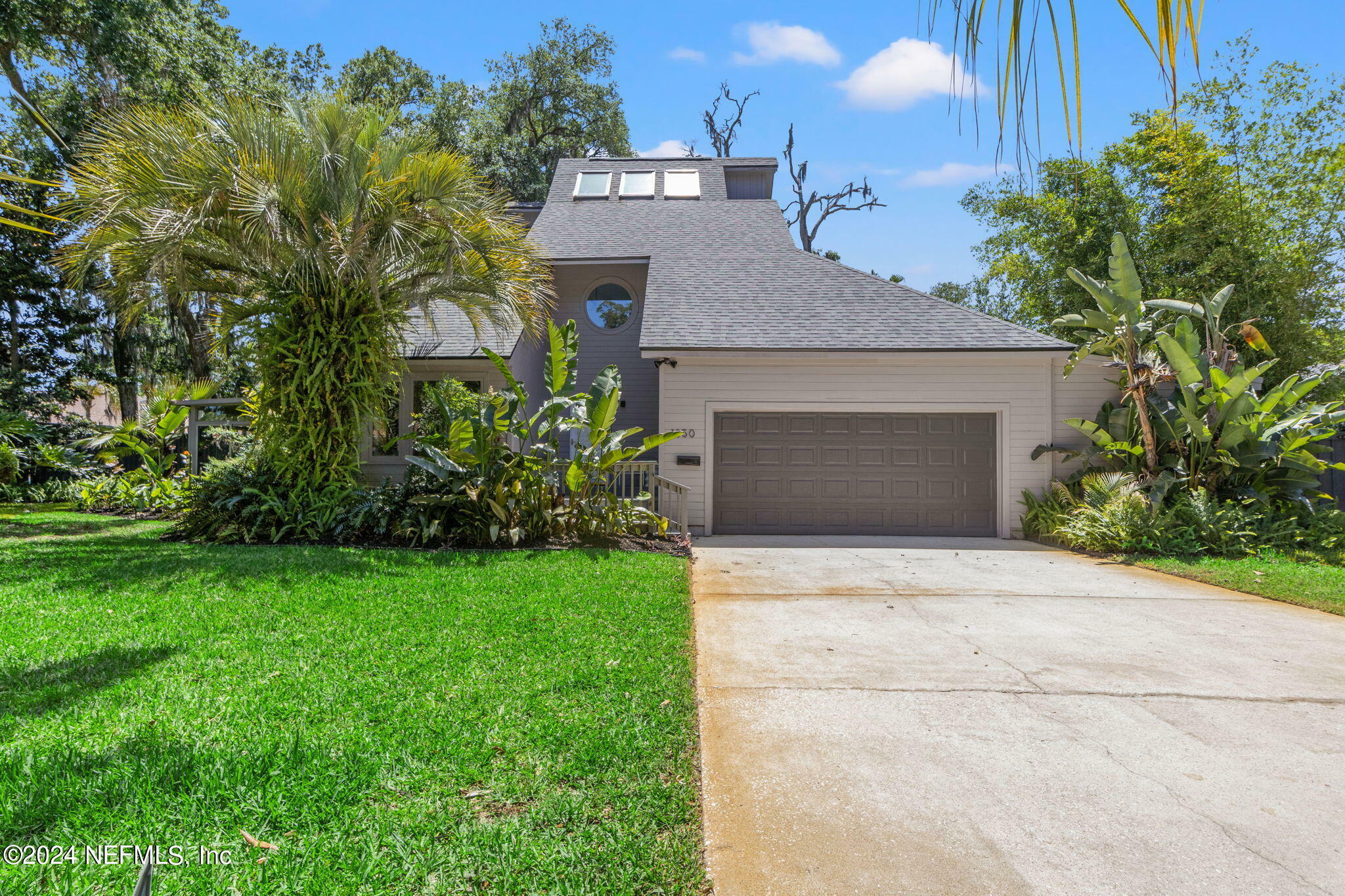 Property Photo:  1350 Pinewood Road  FL 32250 