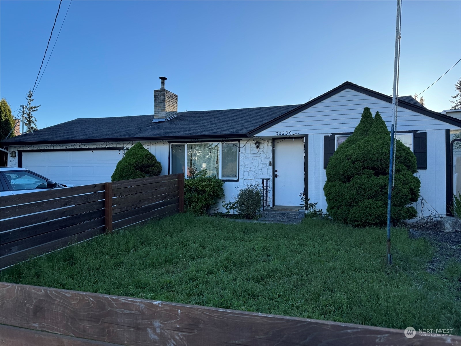 Property Photo:  22230 76th Avenue W  WA 98026 