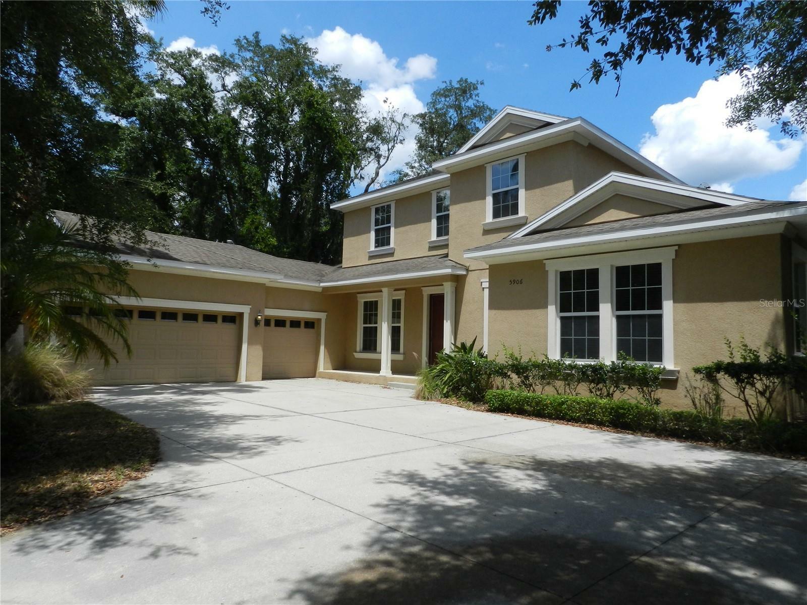 Property Photo:  5906 Churchside Drive  FL 33547 