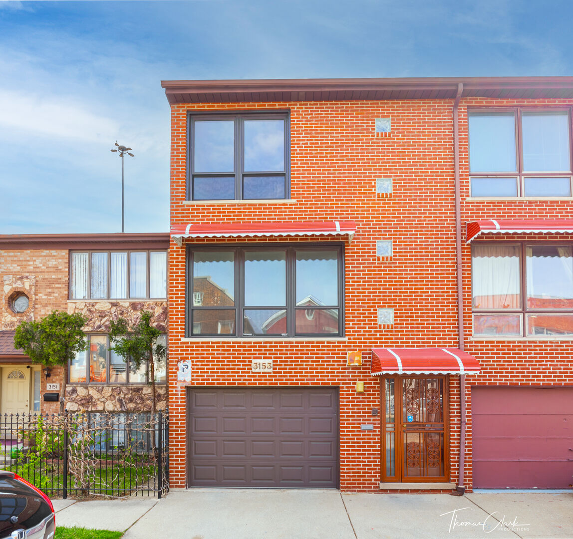 Property Photo: 3153 S Canal Street IL 60616