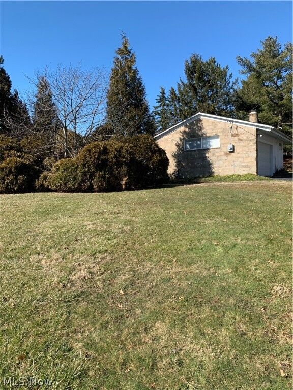 Property Photo:  30949 Pinetree Road  OH 44124 