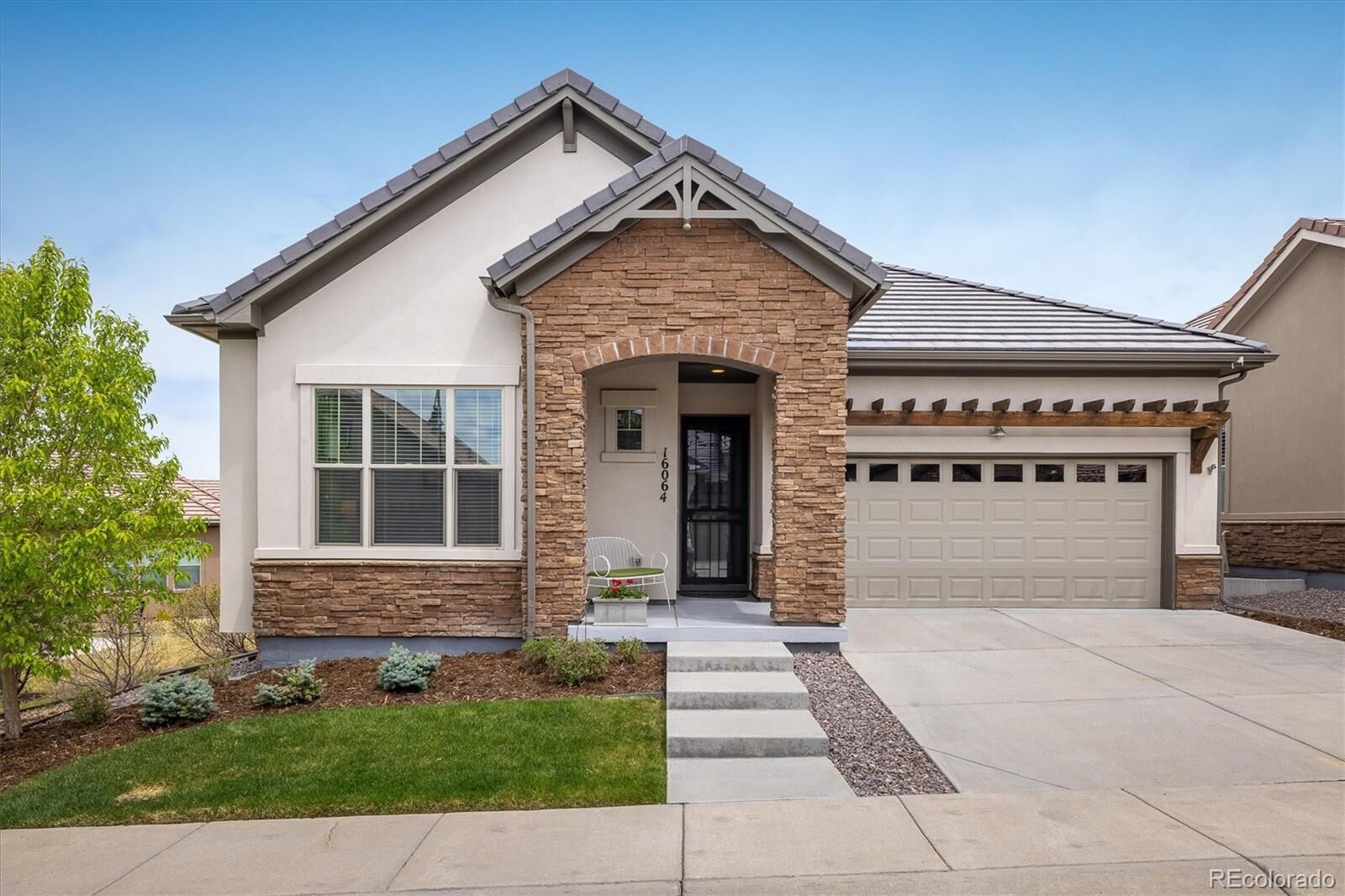 Property Photo:  16064 Aspen Lodge Way  CO 80023 