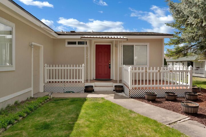 4202 E Lane Park Rd #20  Mead WA 99021 photo