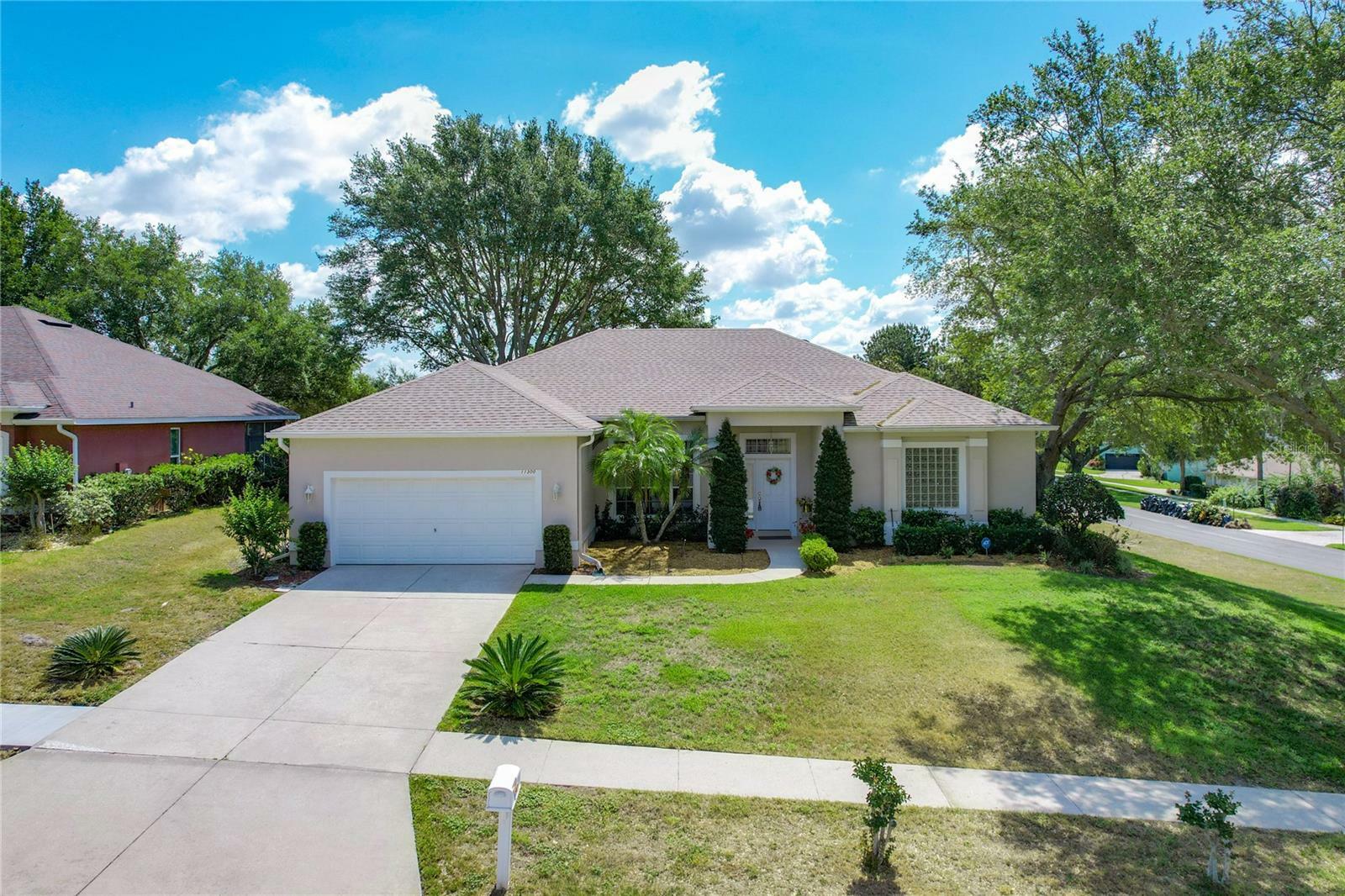 Property Photo:  11300 Summit View Way  FL 34711 