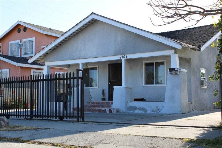 Property Photo:  9704 Graham Avenue  CA 90002 