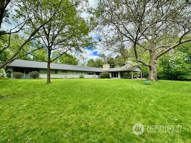 Property Photo: 1150 Woodlawn Street WA 99362