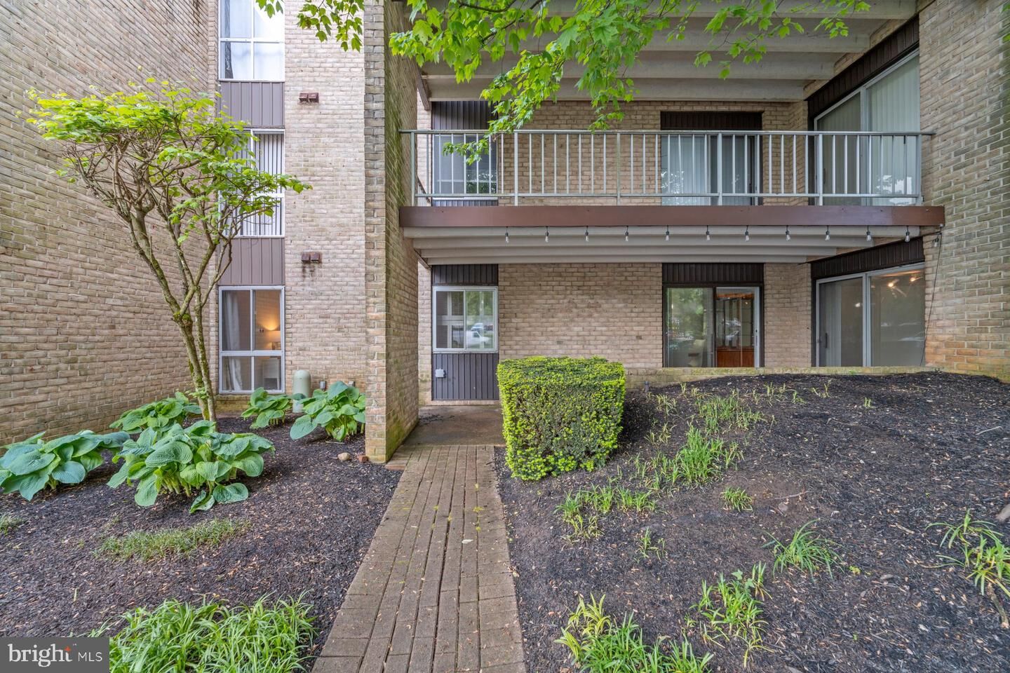 Property Photo:  3203 Old Post Drive 1  MD 21208 