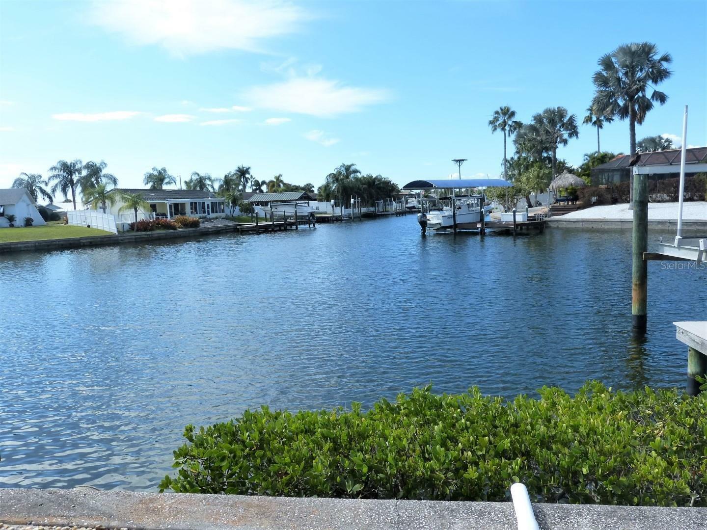 Property Photo:  6518 Bimini Court  FL 33572 