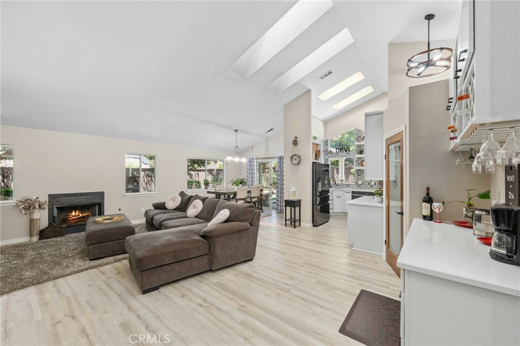 Property Photo:  1329 E Beringer Drive  CA 92583 