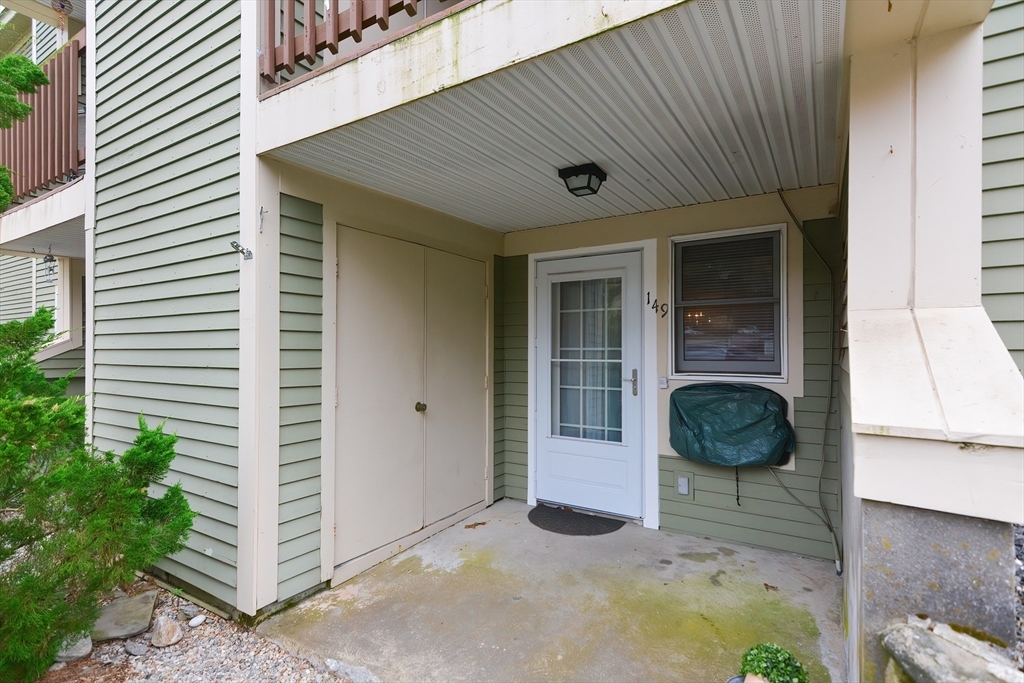 Property Photo:  149 Heritage Dr 149  MA 01588 
