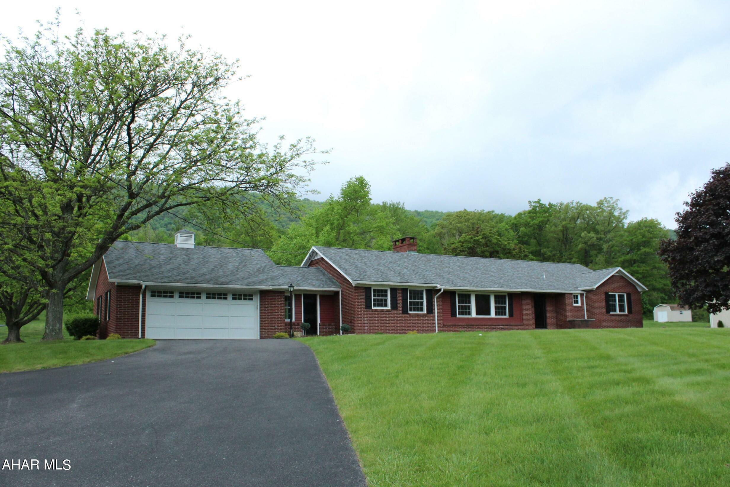 Property Photo:  329 Raystown Road  PA 15537 