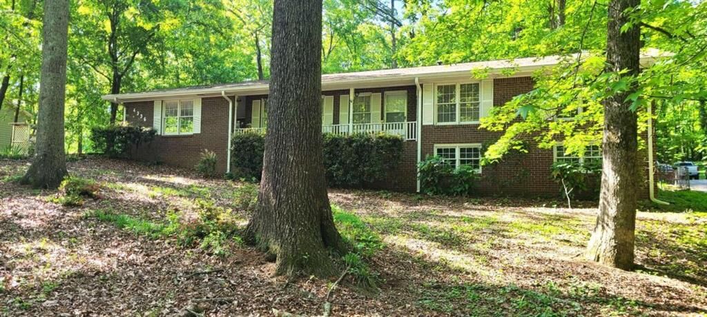 Property Photo:  4336 Parkview Drive  GA 30122 