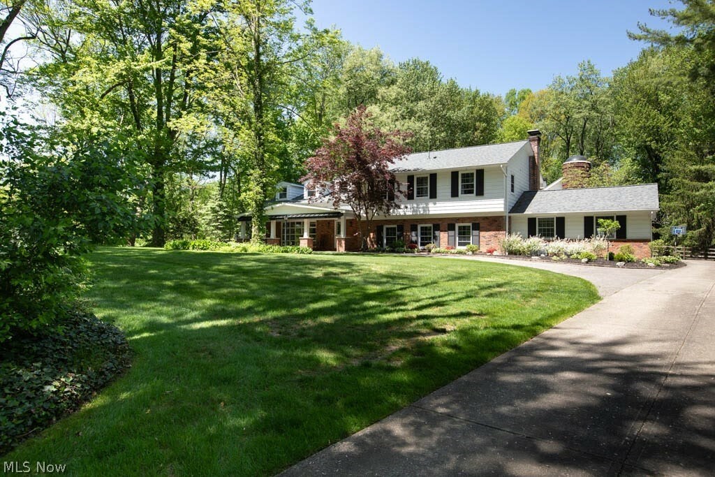 Property Photo:  8122 Westhill Drive  OH 44023 