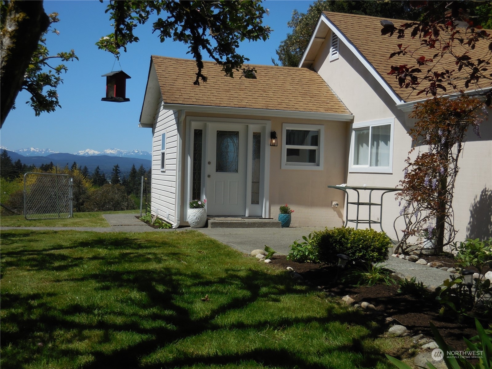 Property Photo:  2507 Mountain View Road E  WA 98366 