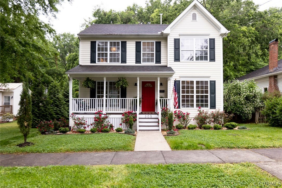 Property Photo:  305 First Avenue  VA 23901 