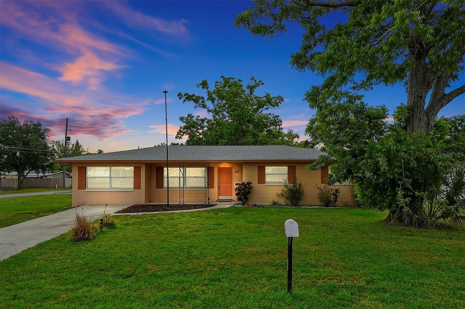 Property Photo: 1501 Minnesota Avenue FL 34769
