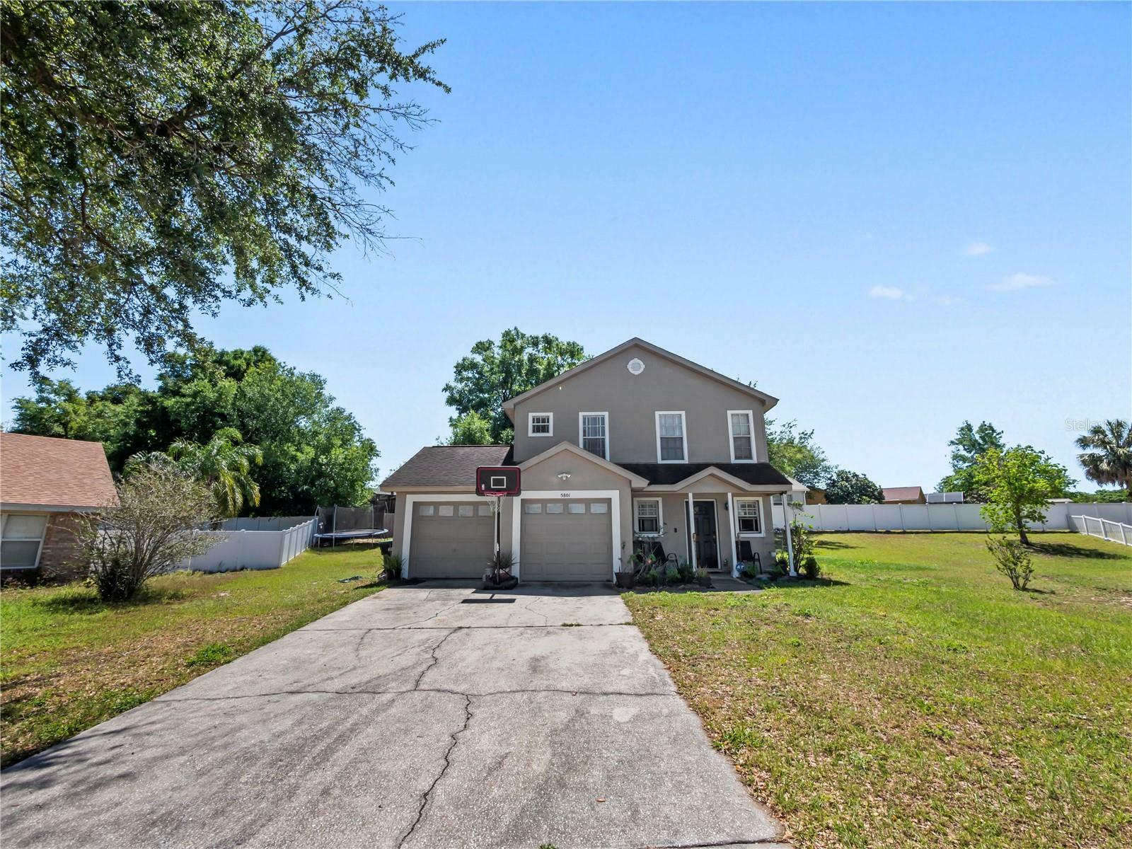 Property Photo:  5801 Pondwood Court  FL 32810 