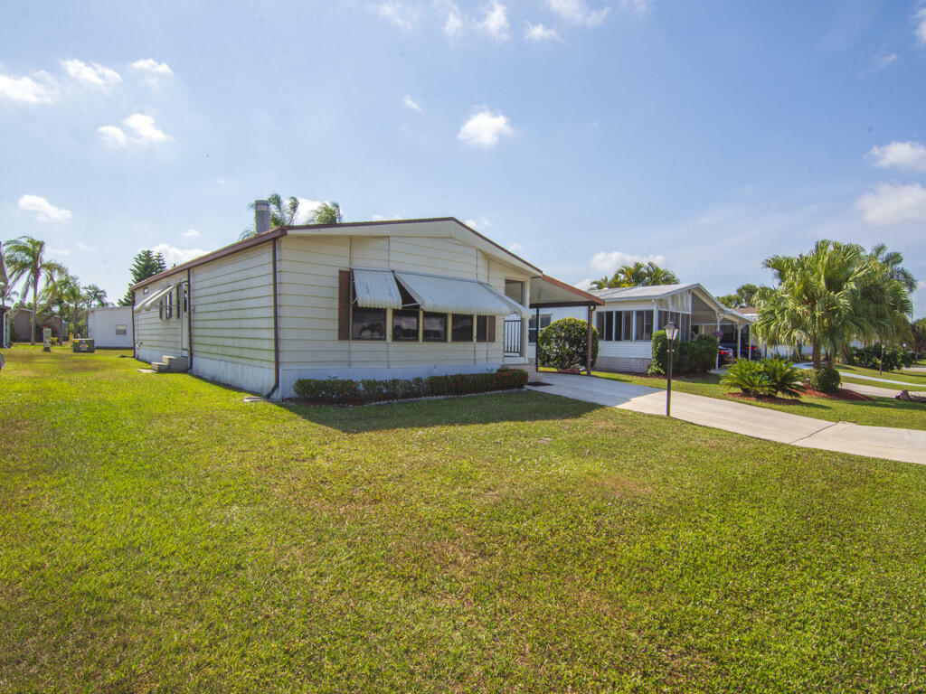 Property Photo:  8194 Blackbead Court  FL 34952 