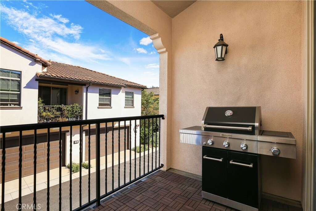 Property Photo:  136 Parkwood  CA 92620 