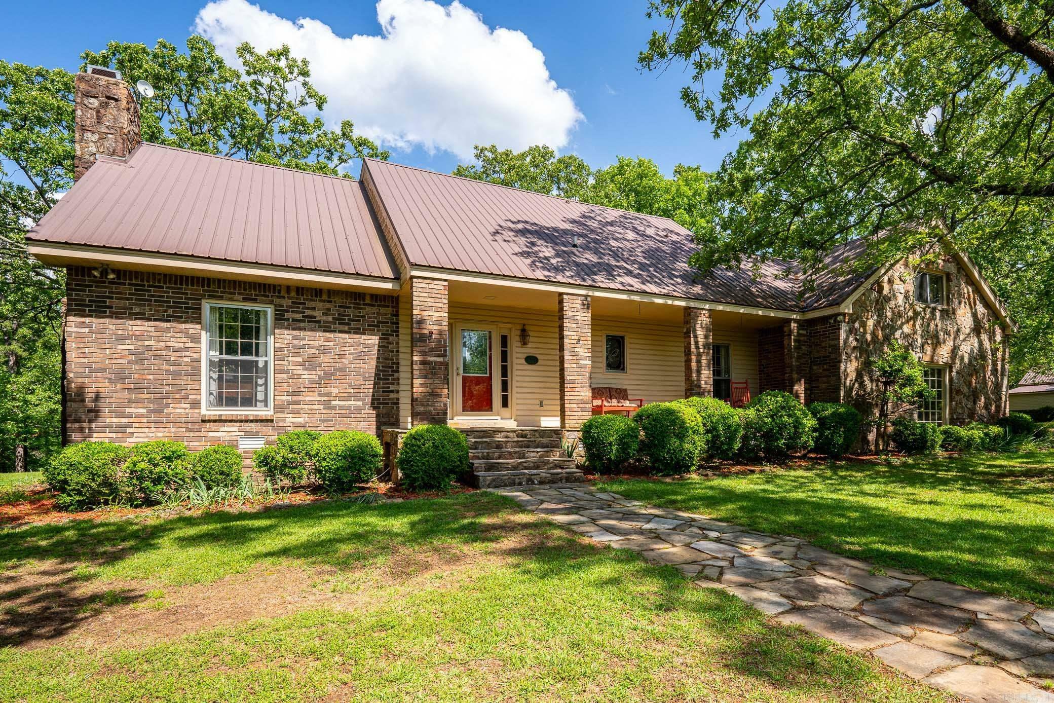 Property Photo:  1494 N Miller Point Road  AR 72131 