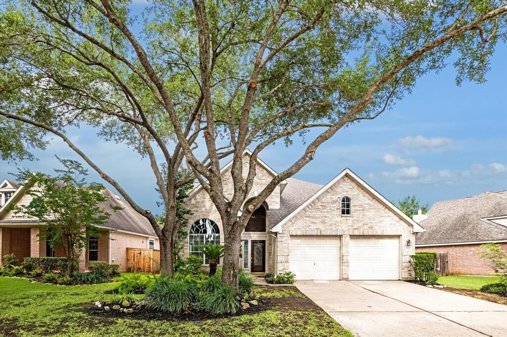 Property Photo:  5007 Mountain Fork  TX 77459 