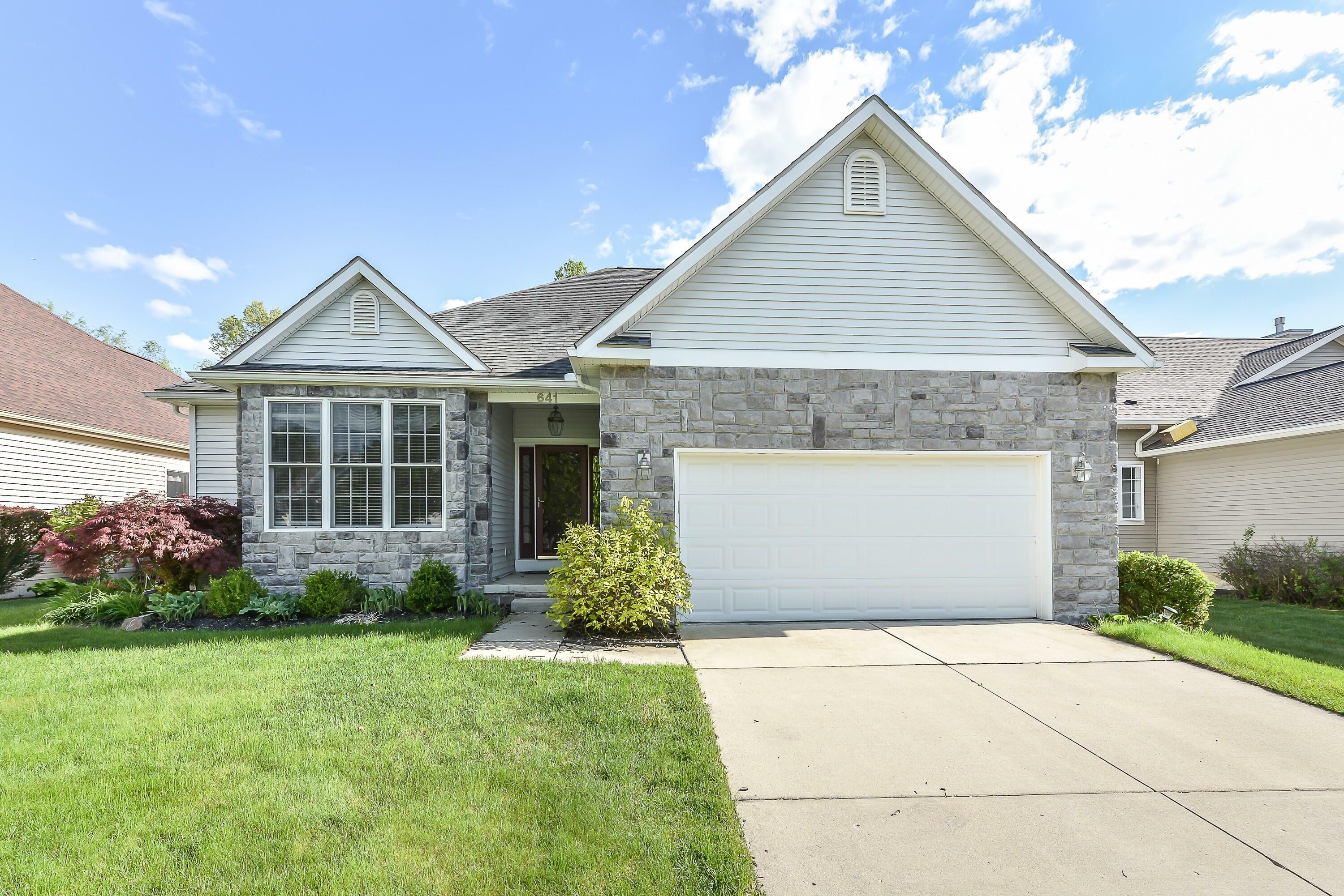 Property Photo:  641 Creekside Court  MI 48118 