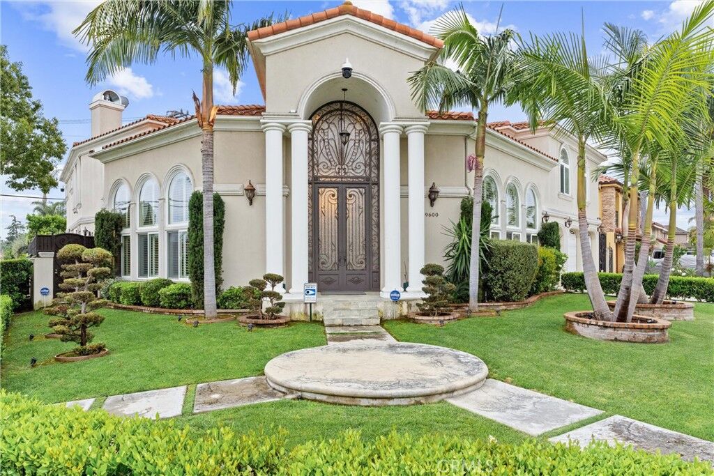 Property Photo:  9600 Cord Avenue  CA 90240 