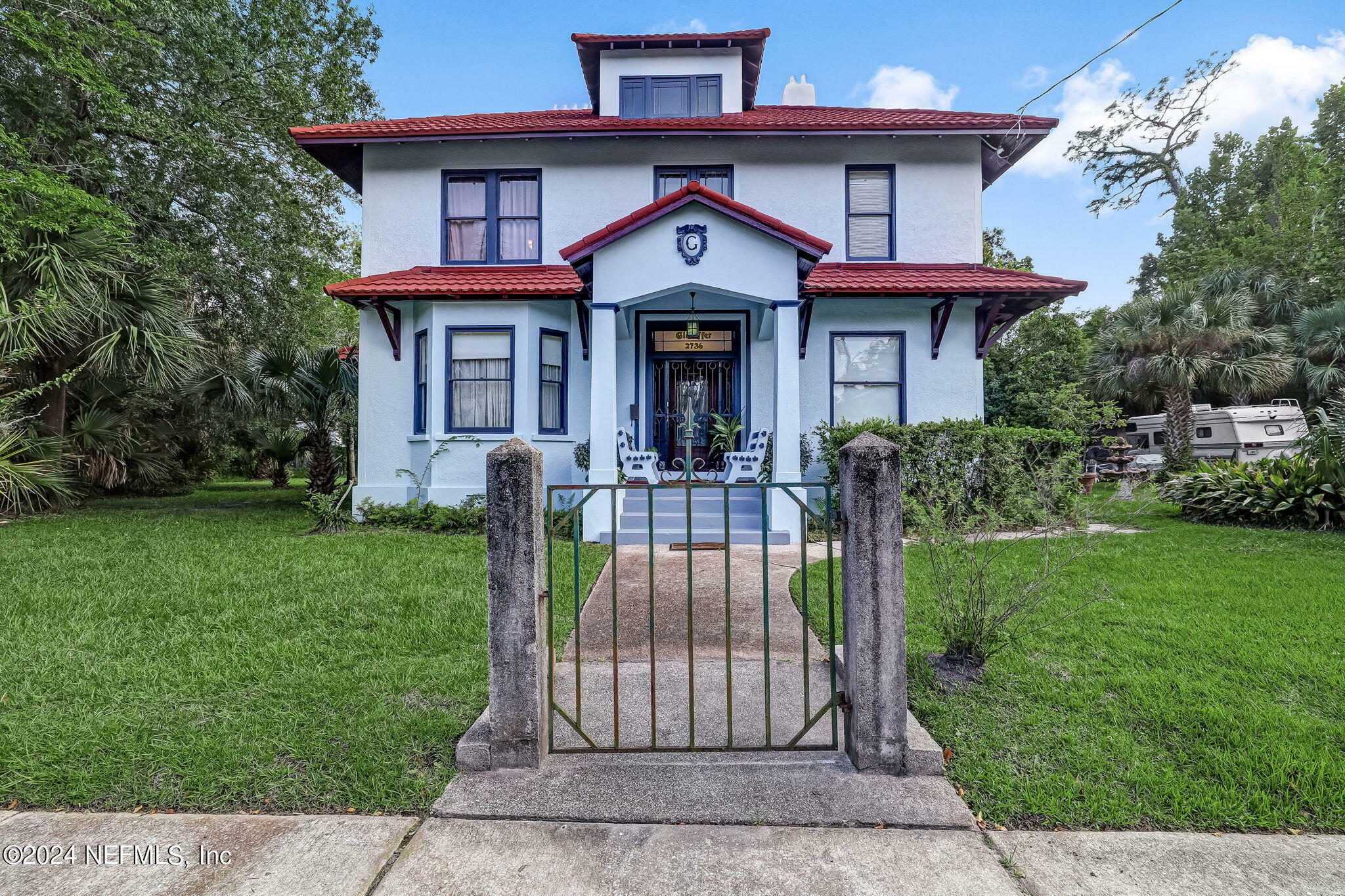 Property Photo:  2736 College Street  FL 32205 