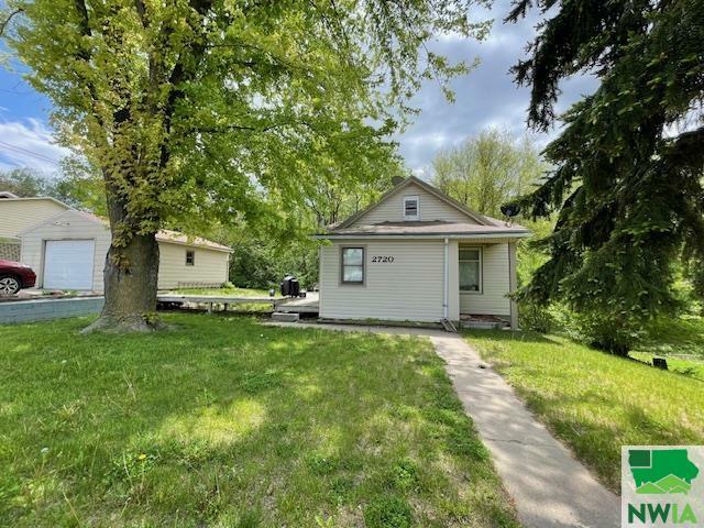 2720 Macomb Avenue  Sioux City IA 51106 photo