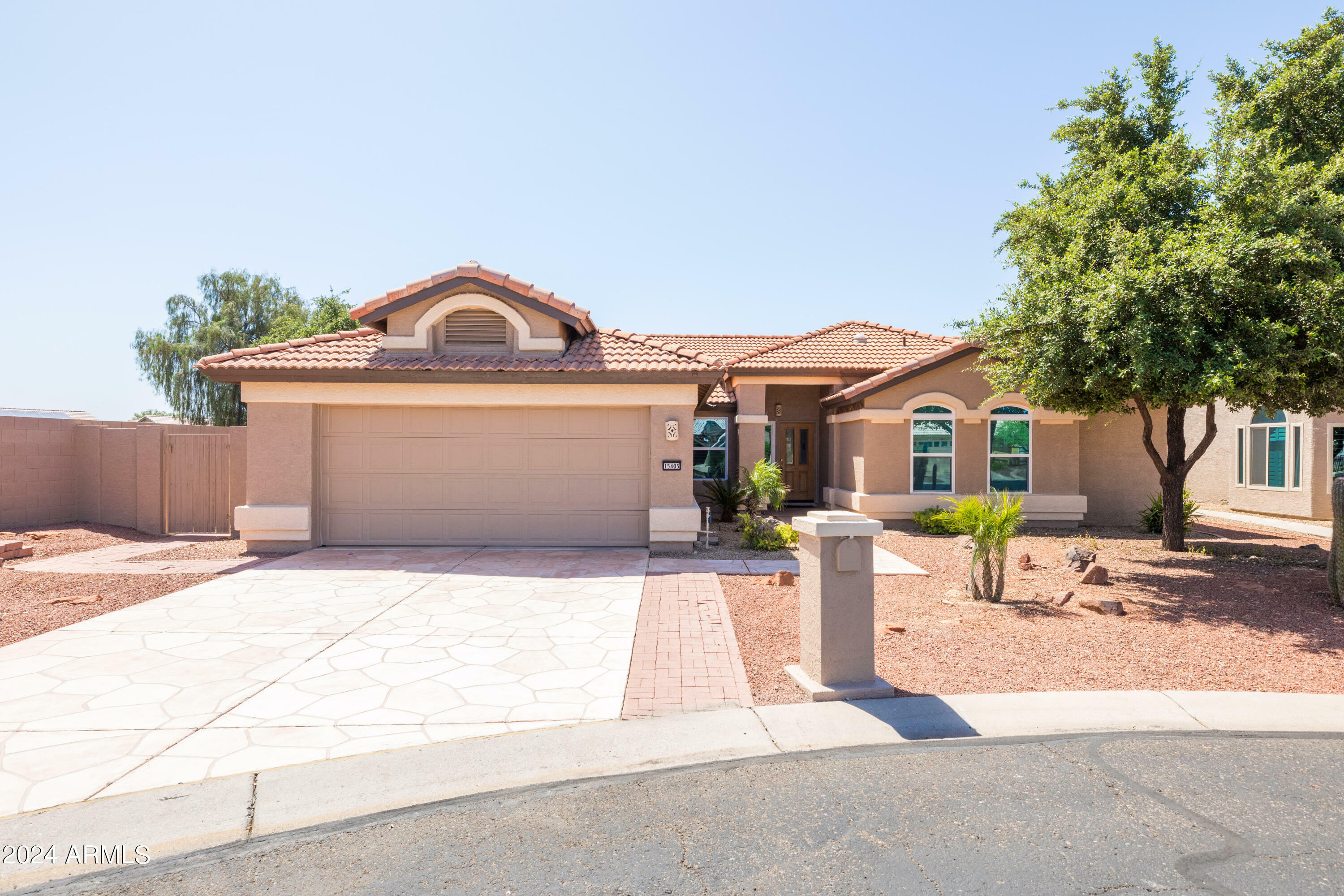 Property Photo:  15405 W Earll Court  AZ 85395 