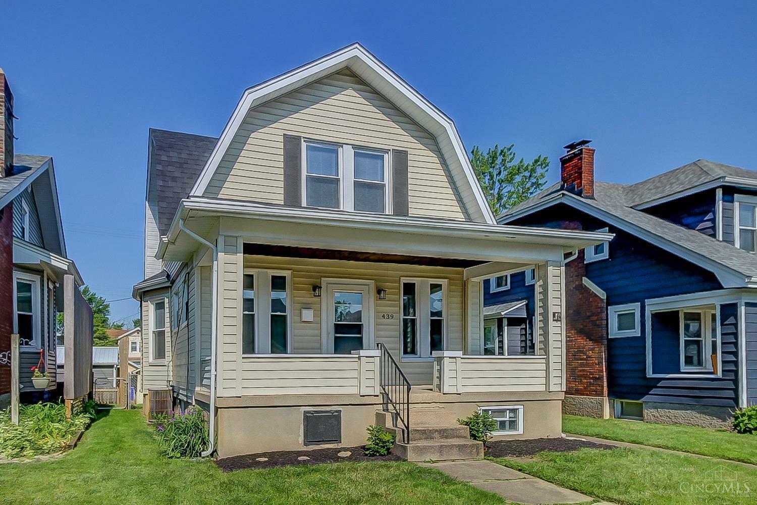Property Photo: 439 Cleveland Avenue OH 45013