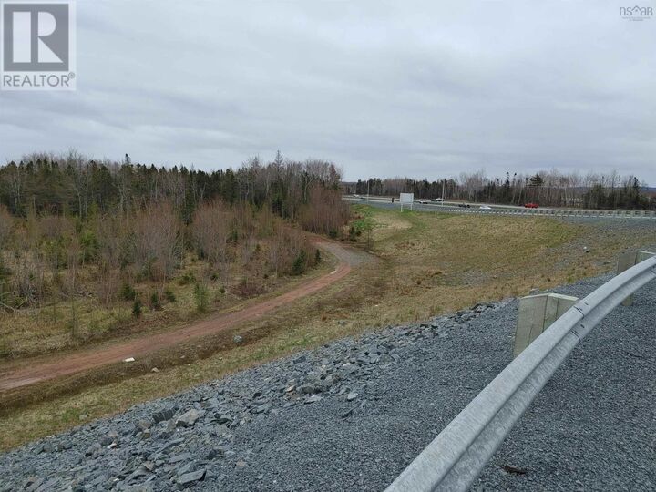Acreage N0. 102 Highway — photo 1