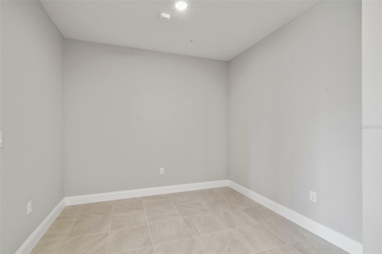 Property Photo:  7557 Laureate Boulevard 6208  FL 32827 