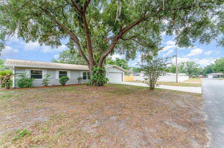 Property Photo: 4514 Ginny Drive FL 33811