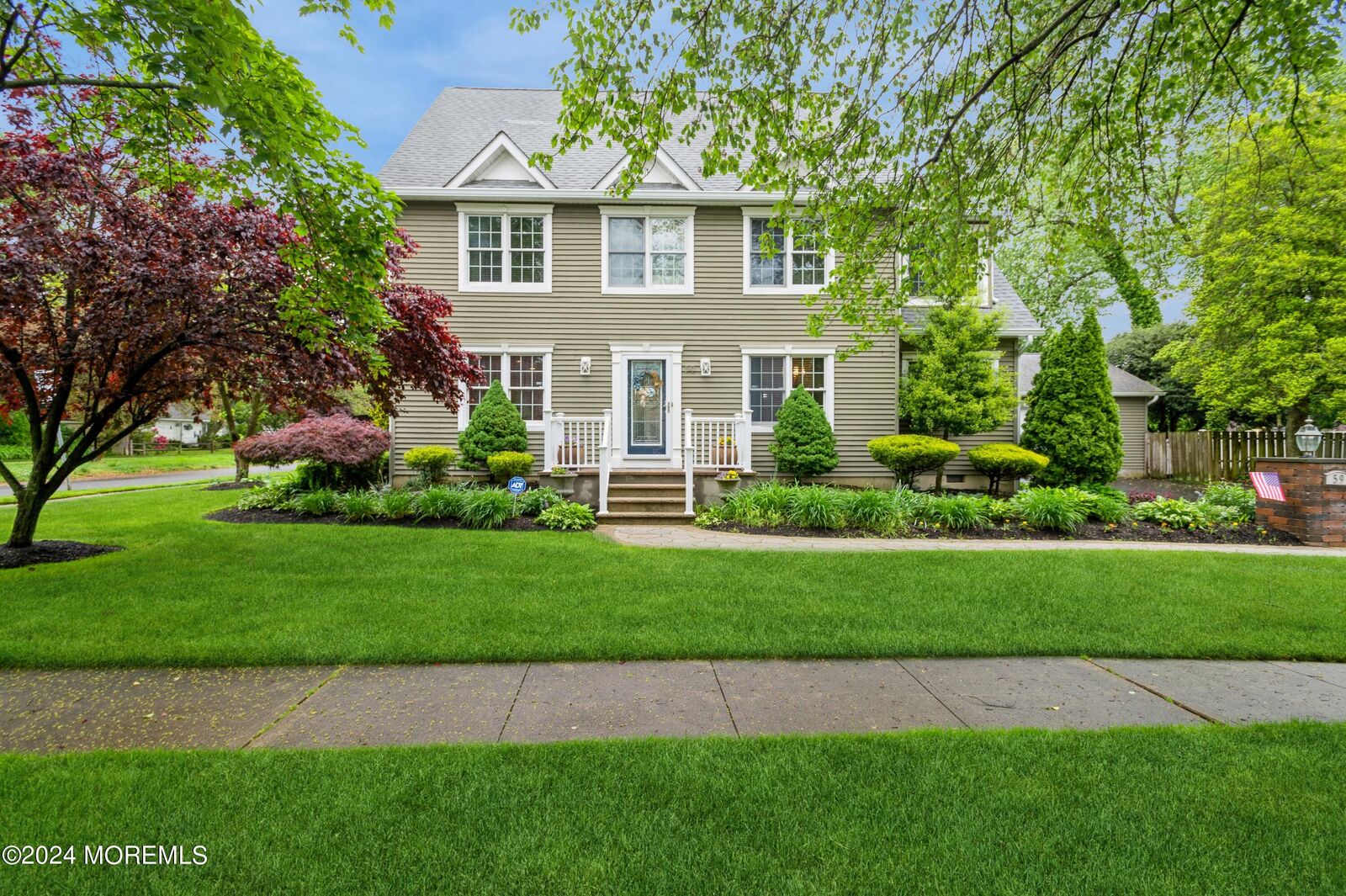 Property Photo: 59 Roosevelt Circle W NJ 07701