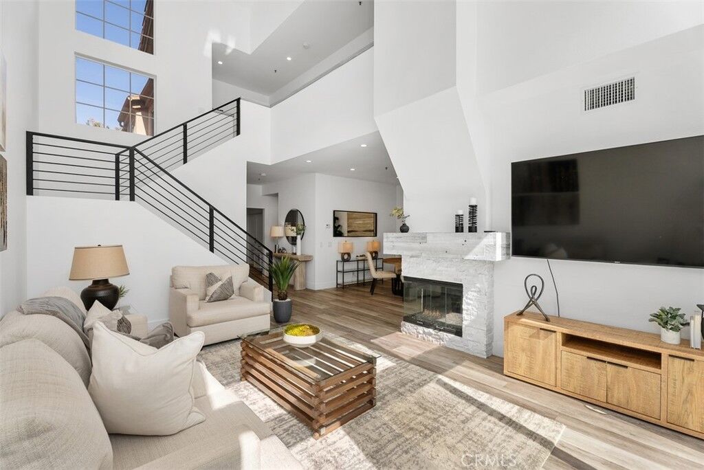 Property Photo:  24 Cartier Aisle  CA 92620 