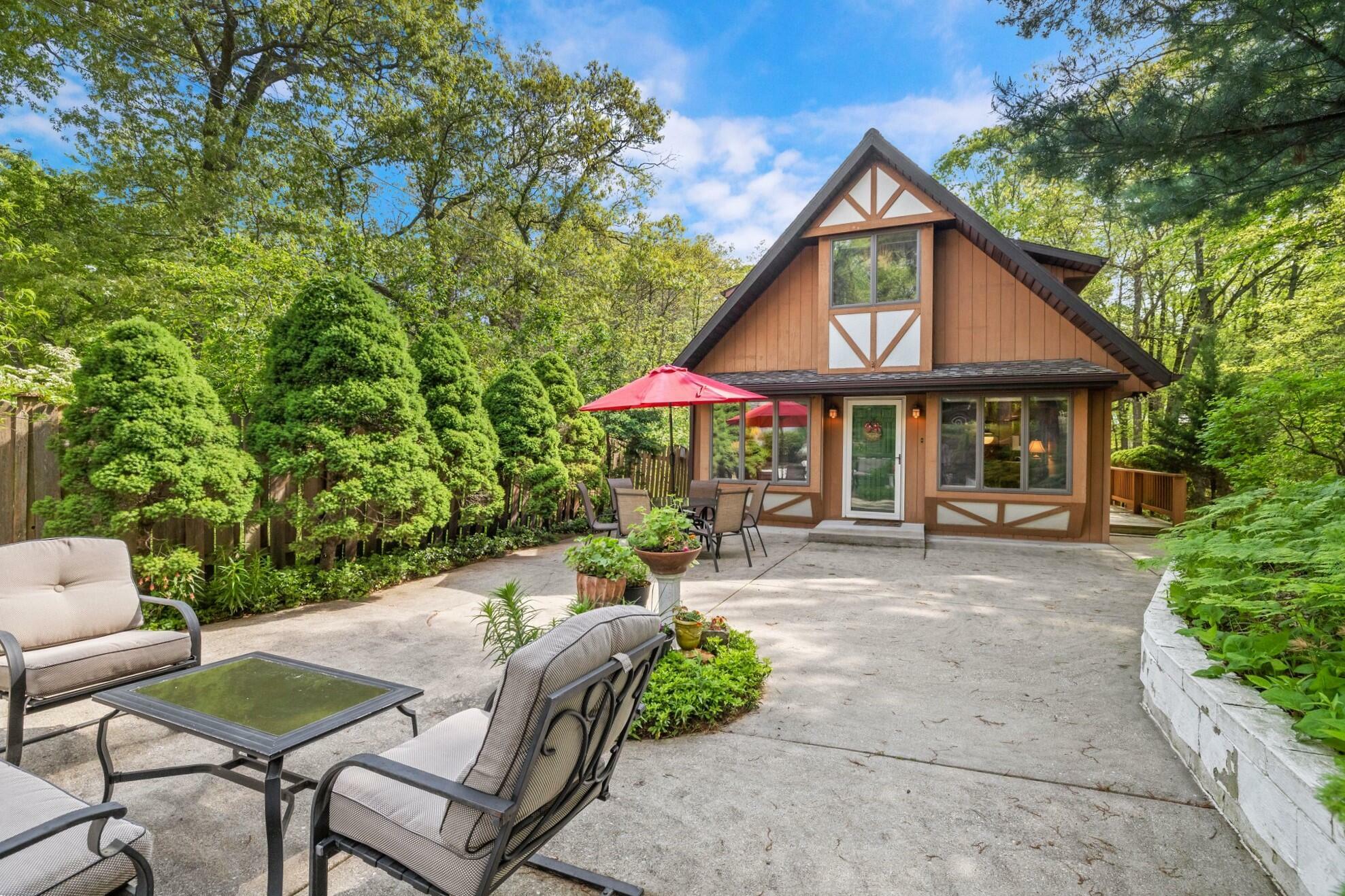 Property Photo: 23 Lake Shore County Road IN 46301