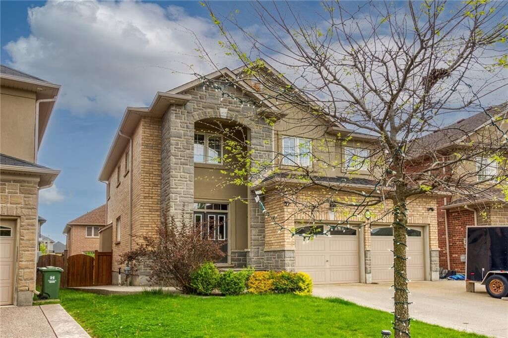 Photo de la propriété: 211 Vinton Road ON L9K 0G8