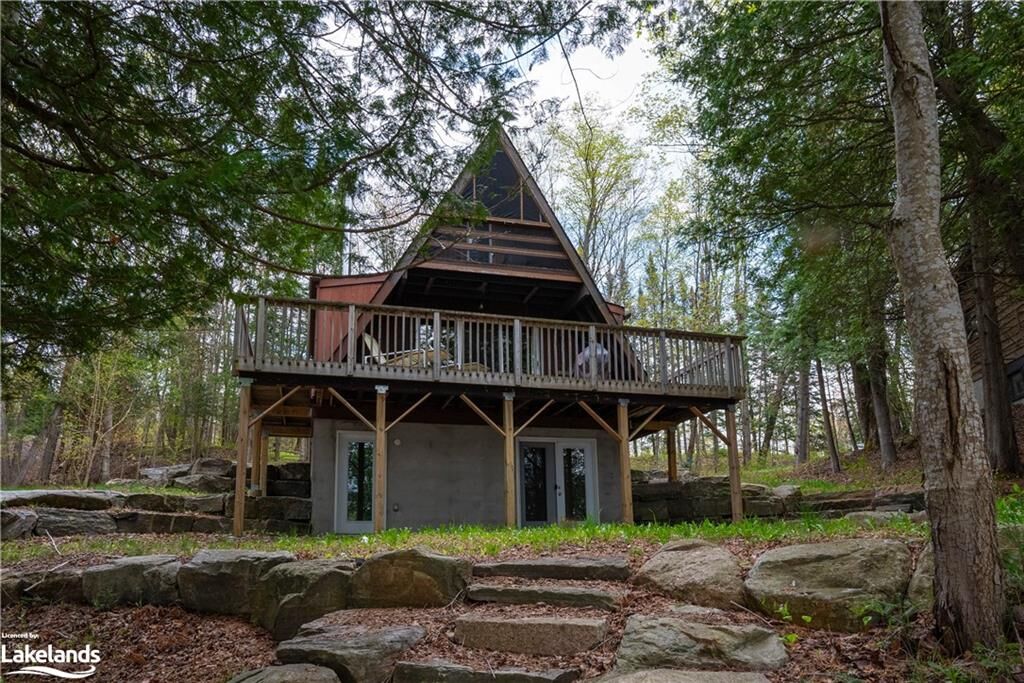Property Photo:  1057 East Walker Lake Drive  ON P1H 2J6 