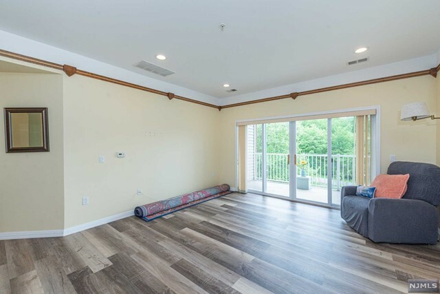 Property Photo:  10209 Warrens Way  NJ 07465 