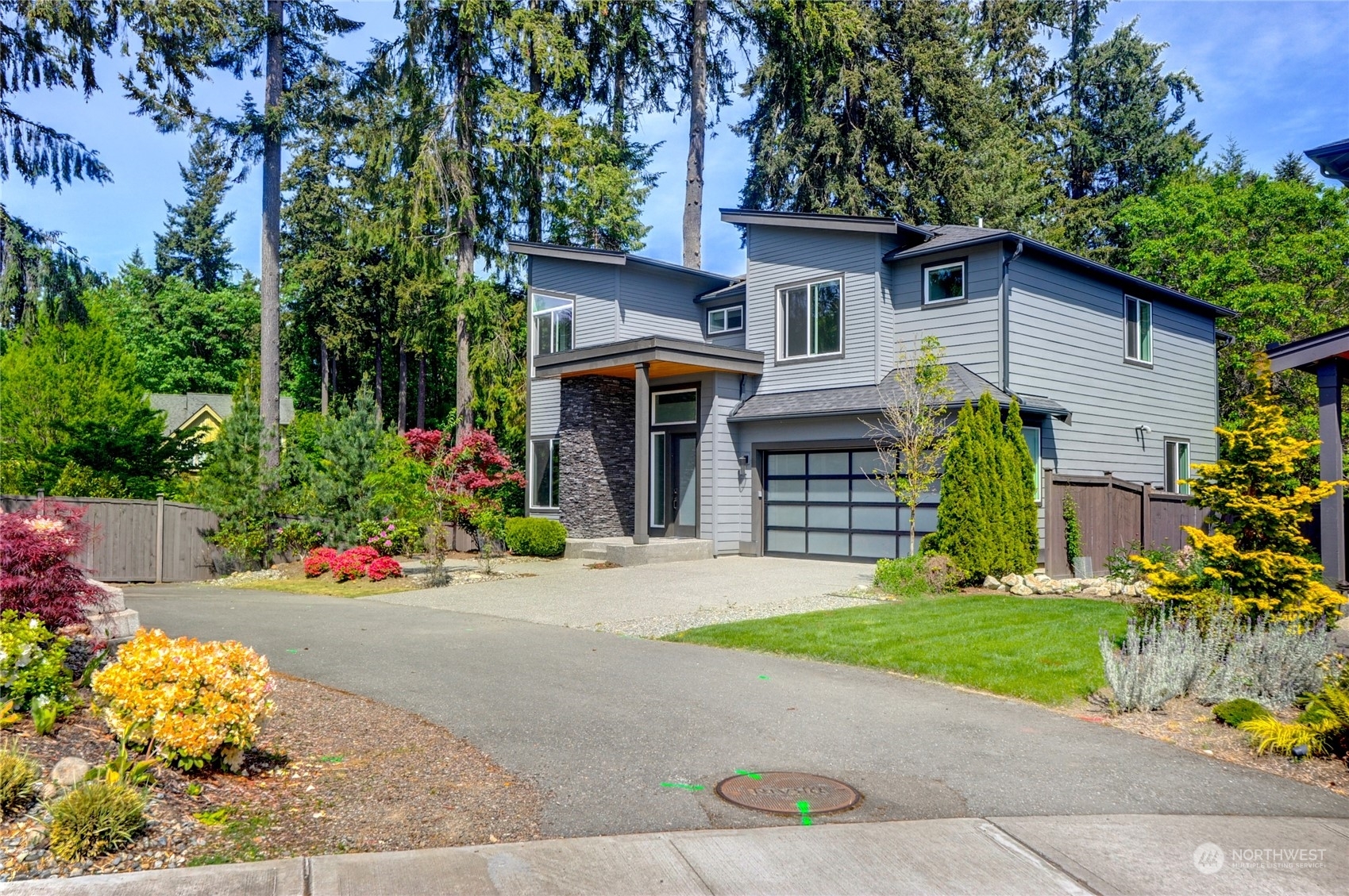 Property Photo:  13480 NE 110th Place  WA 98052 