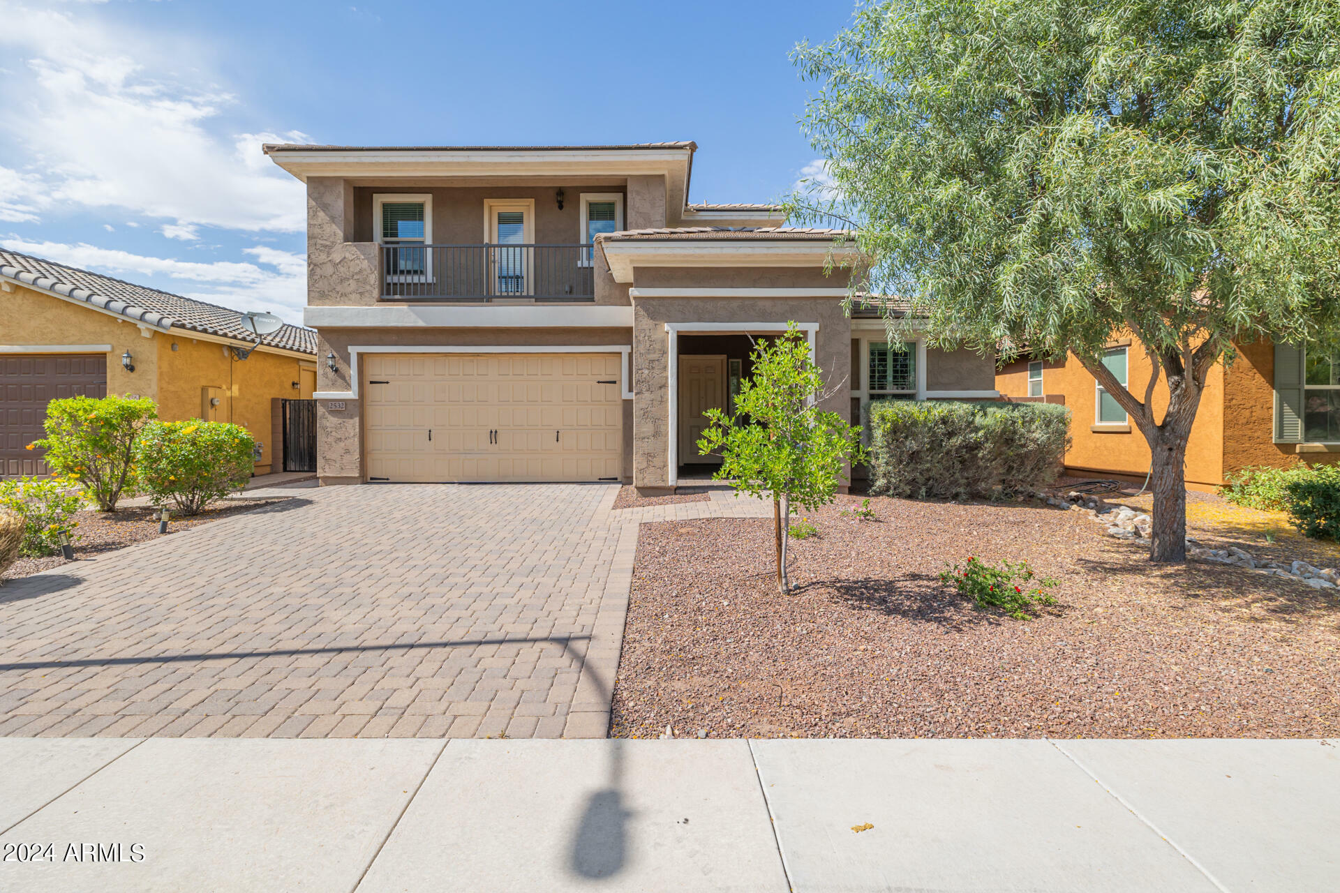 Property Photo:  2532 W Corva Drive  AZ 85085 