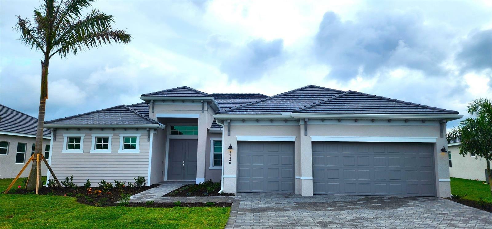 Property Photo:  17348 Sandpearl Road  FL 34293 